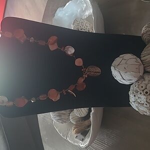 Ladies necklace